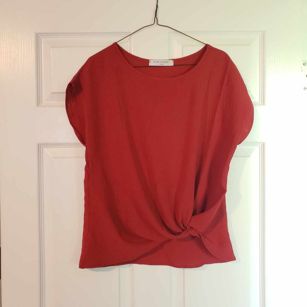 Red Blouse with twist, Small Petite